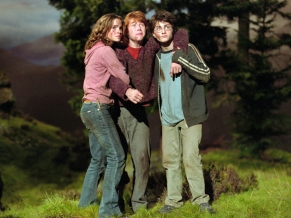 Emma Watson with other crew in Harry Potter