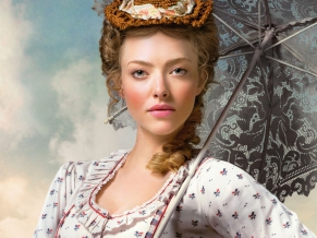 Ama Seyfried in A Million Ways to Die in the West