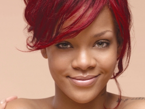 Rihanna Nivea