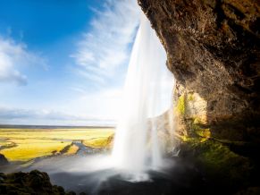 Seljalsfoss Waterfall