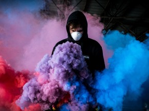 Colorful Smoke with Mask 5K