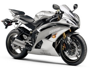 Yamaha R6