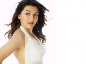 Hansika WOW