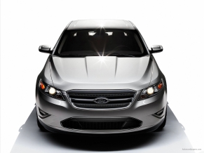 2010 Ford Taurus