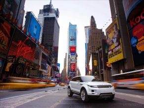 2011 Range Rover LRX 2