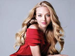 Ama Seyfried Beautiful