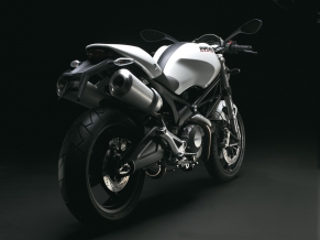 Ducati Monster 696 High Quality