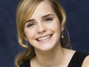 Emma Watson Beautiful Smile High Quality