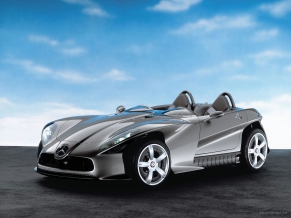 Mercedes F400 Carving 5