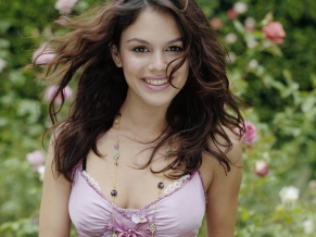 Rachel Sarah Bilson 3