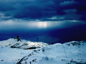 Rays fall into Ice World