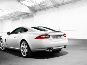 Jaguar XKR HDTV 1080p