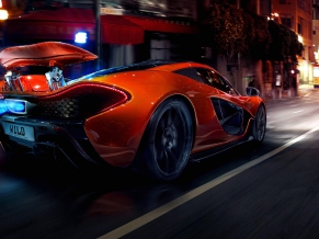 McLaren P1