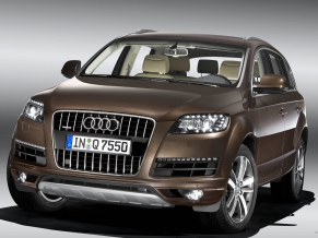 2010 Audi Q7 4