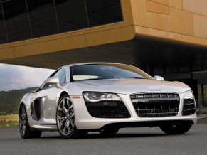 2010 Audi R8 V10 2