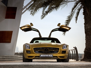 2010 Mercedes Benz SLS AMG Desert Gold 2