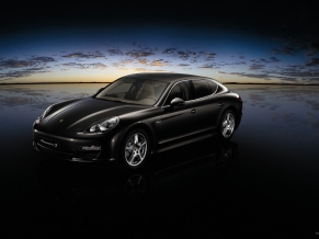 2010 Porsche Panamera 3