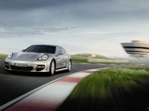 2010 Porsche Panamera Widescreen