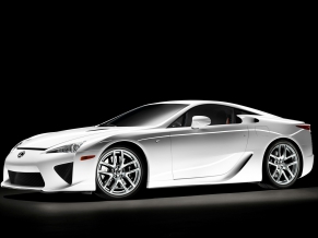 2011 Lexus LFA 4