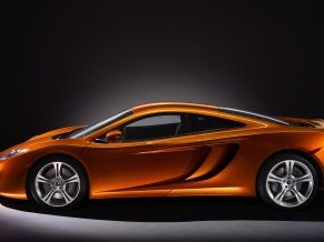 2011 McLaren MP4 12C