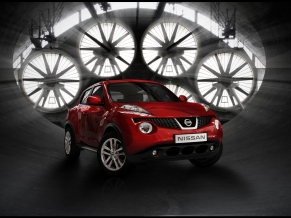 2011 Nissan JUKE 3