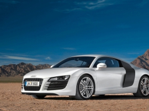 Audi R8 10