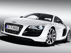 Audi R8 v10 4