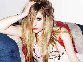 Avril Lavigne 53