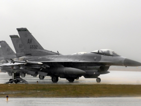 F 16 Fighting Falcons Operation Iraqi Freedom