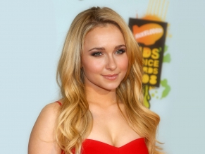 Hayden Panettiere 3
