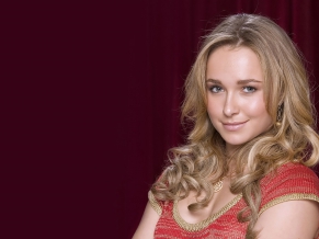 Hayden Panettiere Gorgeous