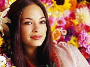 Kristin Kreuk Canadian TV Actress