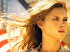 Nicola Peltz in Transformers 4