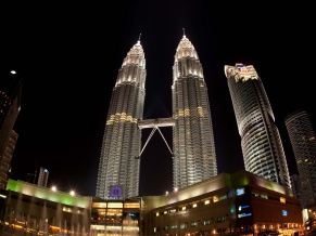 Petronas Towers Night View