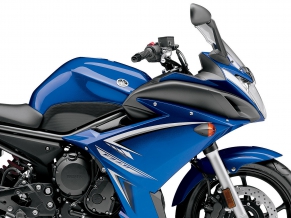 Yamaha FZ6R Blue