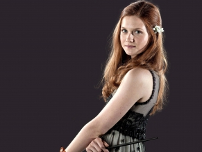 Bonnie Wright 4