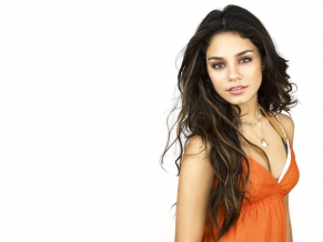 Vanessa Anne Hudgens 54