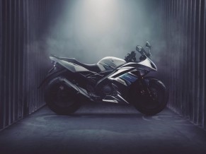 Yamaha R15 Sports bike