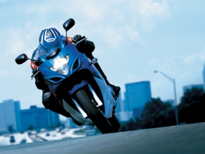 2008 Suzuki GSX 650F Action