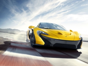 2014 McLaren P1