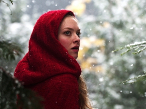 Ama Seyfried in Red Riding Hood