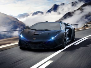 Insane Lamborghini Aventador