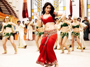 Kareena Kapoor in Ra One