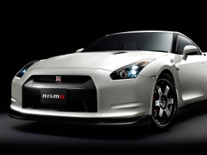 Nissan GT R Nismo Club Sports