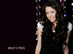 Miley Cyrus 27