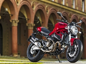 2015 Ducati Monster 821