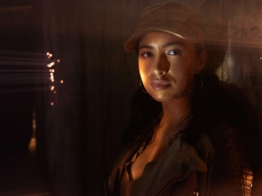 Christian Serratos in Walking Dead Season 5