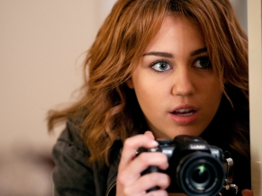 Miley Cyrus in So Undercover