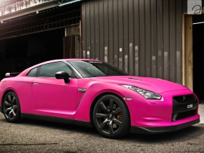 Nissan GTR in Matte Pink