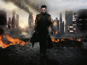 Star Trek into Darkness 2013